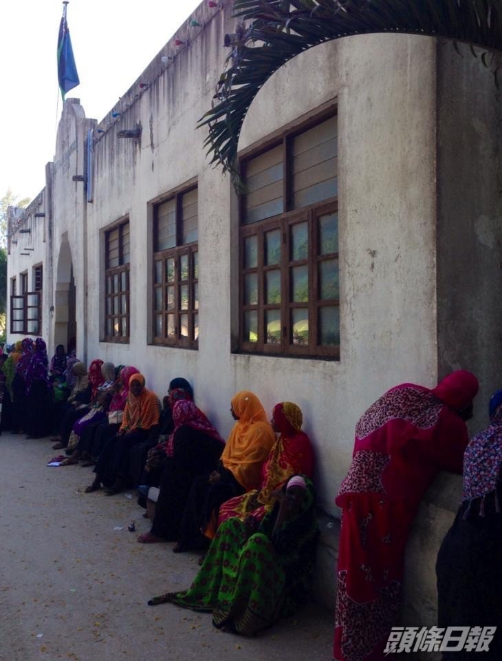 足跡遍及坦桑尼亞 。